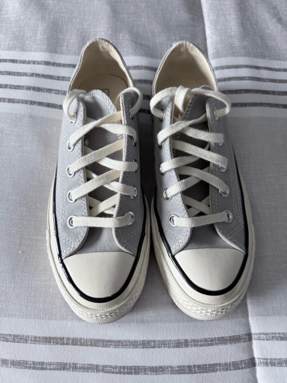 Low-Top Canvas Sneakers in Light Gray with Cream Laces